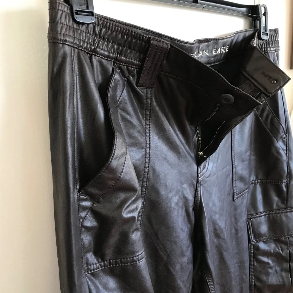 AMERICAN EAGLE Vegan Leather Stretch Cargo Pants Brown Women’s Plus Size 18